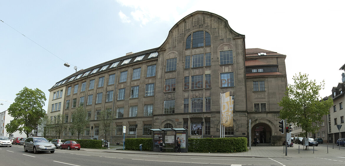 Foto Hauptgebäude Fakultät für Gestaltung