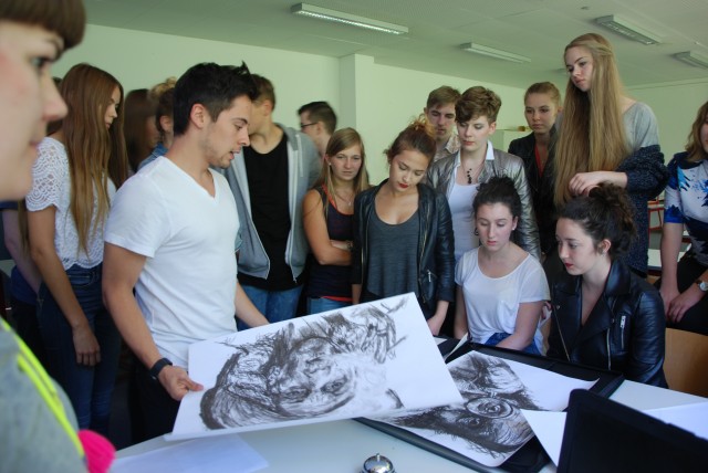 Picture: Design PF Ambassadors talk to high school students