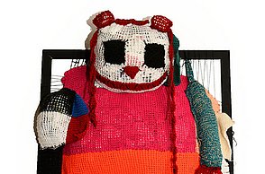 Gemälde eines Pandas der einen Hoodie trägt