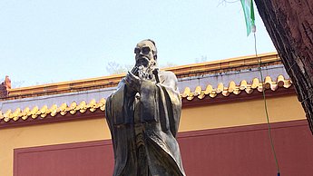Konfuzius Statue