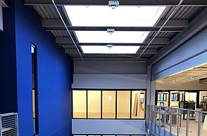 Foto eines Gebäudes von innen