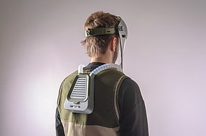 Dargestellt wird die Rückenansicht um einen Blick auf den Filter zu erhalten 