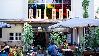 Café Roland von außen
