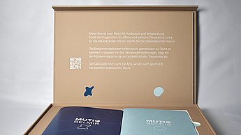 Tatjana Hoffmann–Nervensache. Eine Krankheit namens Multiple Sklerose. Geöffnete Box.