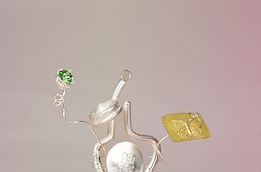 Arbeit von Hellena Hueck: Genie In A Spring 