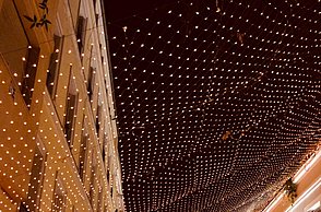 Madrids Straßen bei Nacht