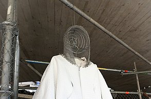 Ausgestellter Hoodie