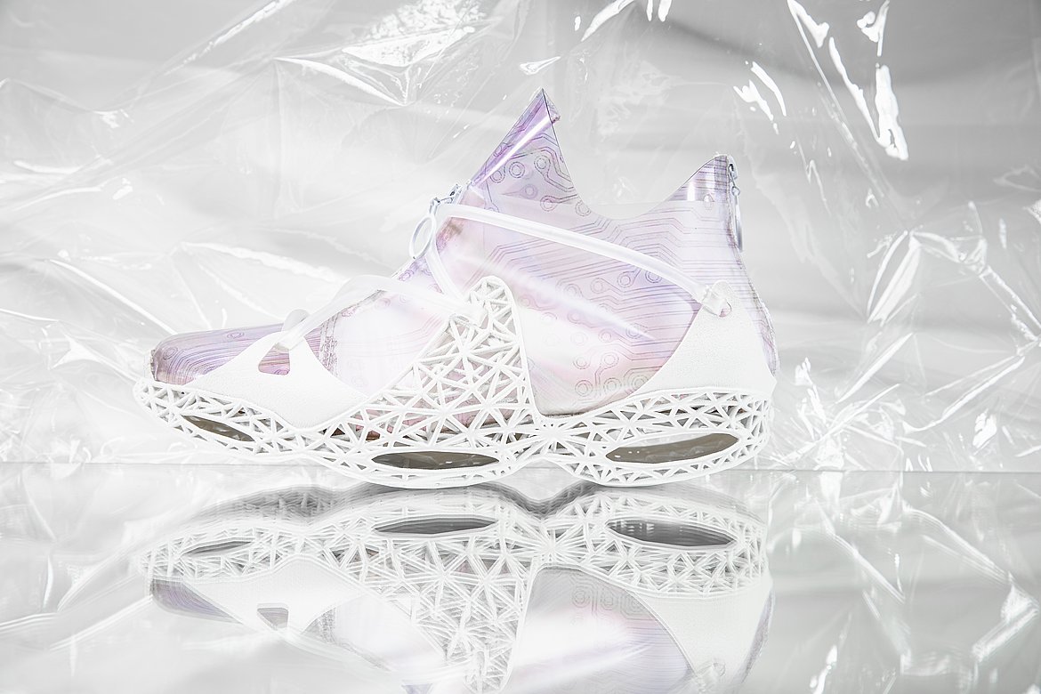 Picture of student project: ‚CYBERDYNE AIC - the last invention‘ by Carla Schnell