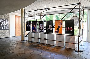 Aufgehängte Gemälde