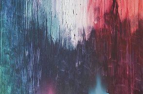 Buntes Gemälde mit dramatischen Fäden