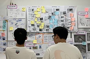 Zettelwand beim Workshop an der Hunan School of Design.