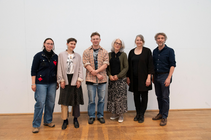 Gruppenbild mit Stipendiat und Jury