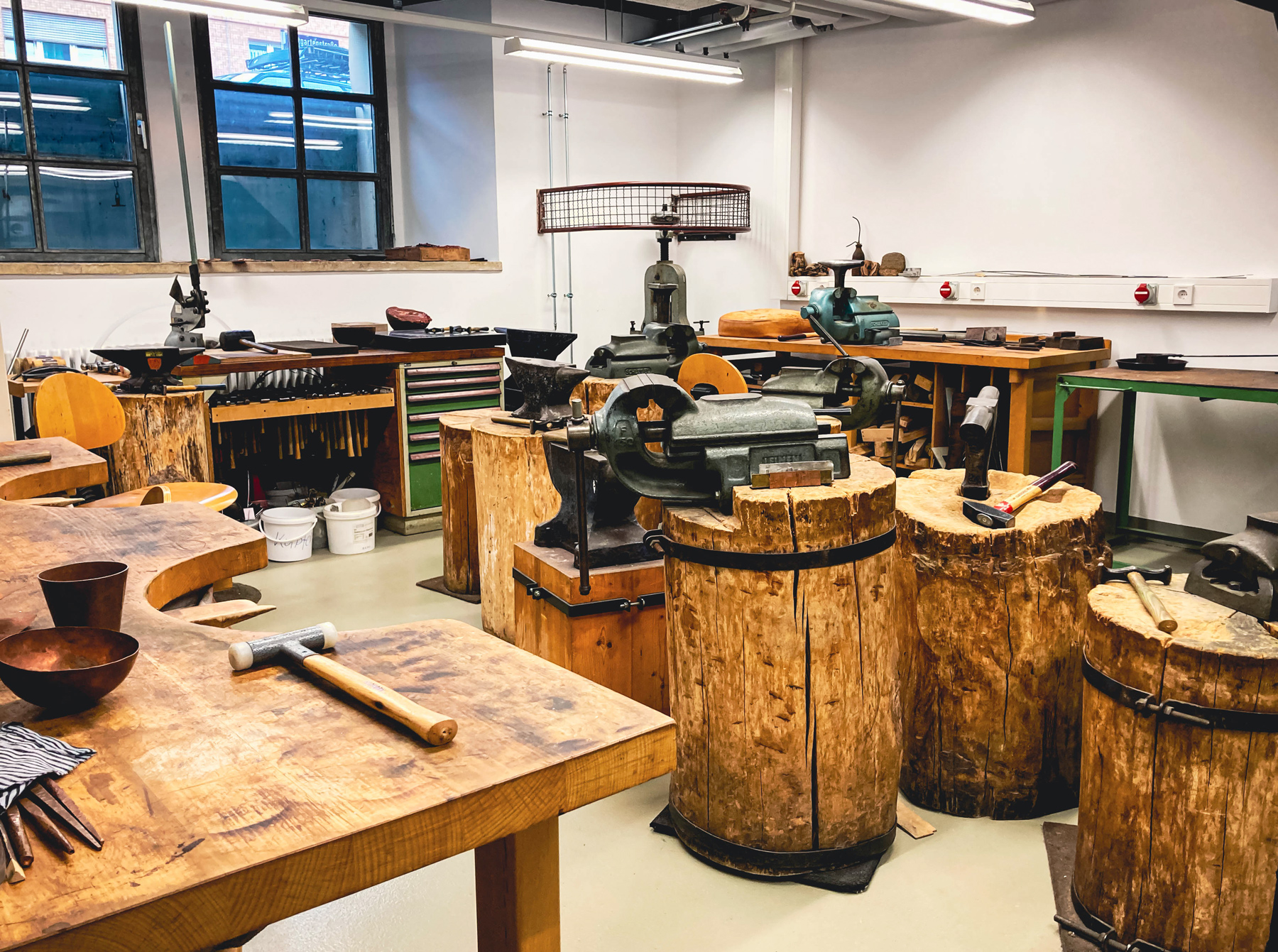 Bild der Silberschmiede als Teaser für die DesignPF-Werkstätten und Labore